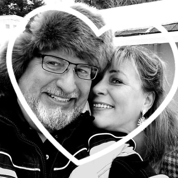 Meet your Posher, Debbie - Picture 1 of 1